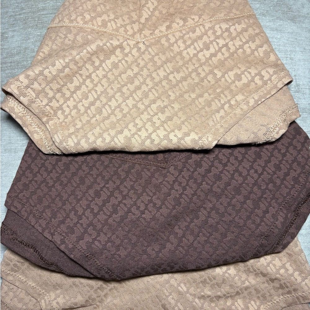 NEW… Skims logo cheeks 3pc bundle